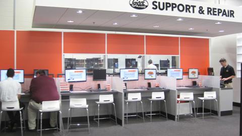 Best Buy Geek Squad 'Support & Repair' Counter