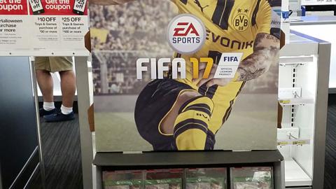 EA Sports 'FIFA 17' Floorstand