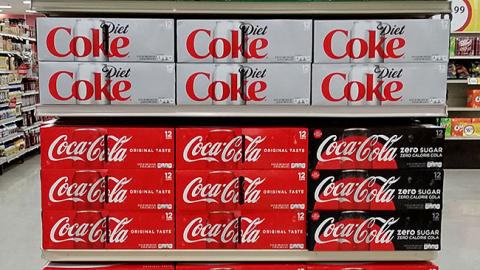 Winn-Dixie Coca-Cola 'Big Game Savings' Endcap