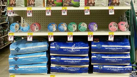 Blue Buffalo PetSmart 'Puppy Nutrition' Endcap Display