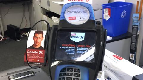 Staples 'Think It Up' Checkout Sign