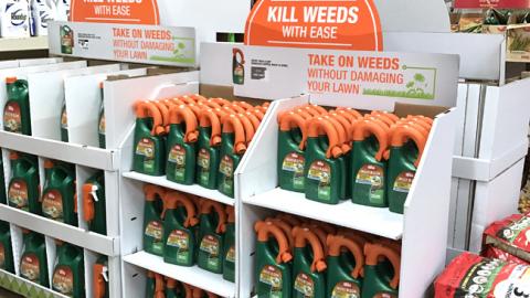 Ortho Home Depot 'Take On Weeds' Pallet Displays