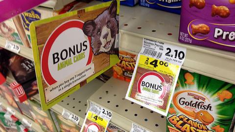 Winn-Dixie 'Bonus Animal Cards' Shelf Sign