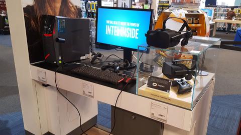 Best Buy Oculus Rift Demo Station