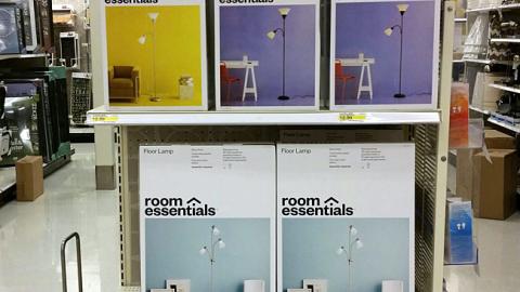 Target Room Essentials 'College Made For U' Endcap