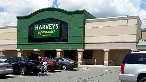 Harveys Supermarket Exterior