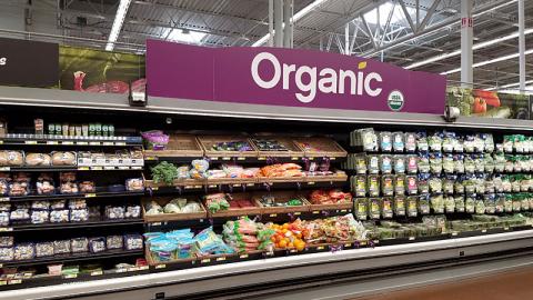 Walmart 'Organic' Refrigerated Display