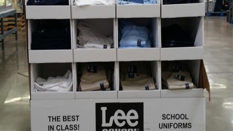 Lee School 'The Best in Class' Pallet Display