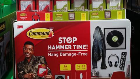 Command 'Stop Hammer Time' Pallet Display