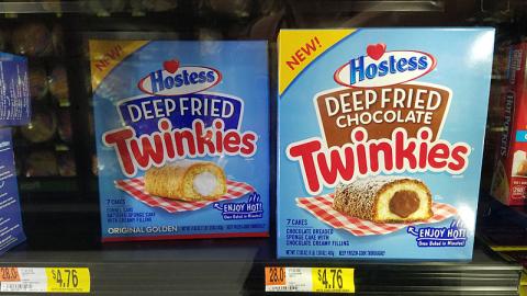 Walmart 'Deep-Fried' Twinkies Merchandising