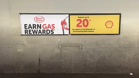 Jewel-Osco Shell Gas Rewards Subway Station Ad