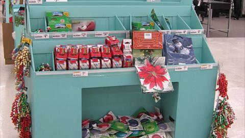 OfficeMax Scotch 'Gift Wrap Center' Pallet Display