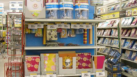 OfficeMax Back-to-School Endcap