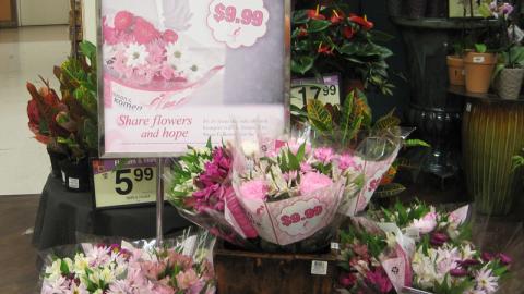 Fry's Pink Bouquet Stanchion Sign