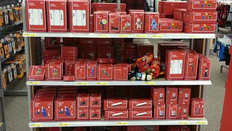 Target 'Holiday Gifting' Rack