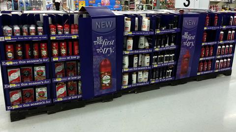P&G Walmart 'Be the First to Try' Pallet Train